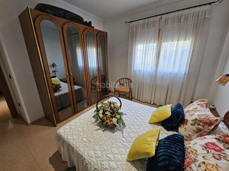 Foto ef63e0a3-f8aa-401a-9087-9551422fc4ef. Casa pareada casa adosada en barrio carretera de sax en Elda
