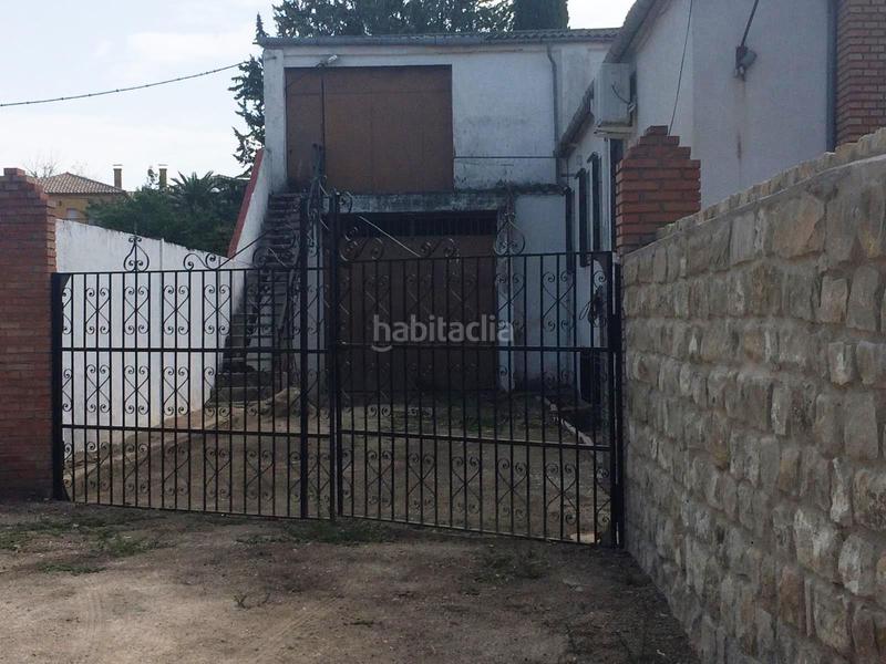 Foto 5e685ab8-9d4b-4aee-9baf-5dfce740b3d6. Chalet zona de chalets junto a la carretera acceso a . en Baeza