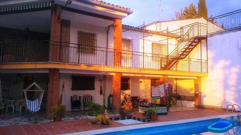 Foto a44d092b-480d-4eee-b12b-d1947ca566d3. Chalet zona de chalets junto a la carretera acceso a . en Baeza