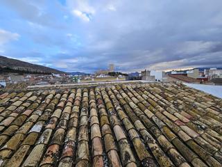 Apartament a Las Cruces. Primer piso para reformar en zona escuelas nuevas