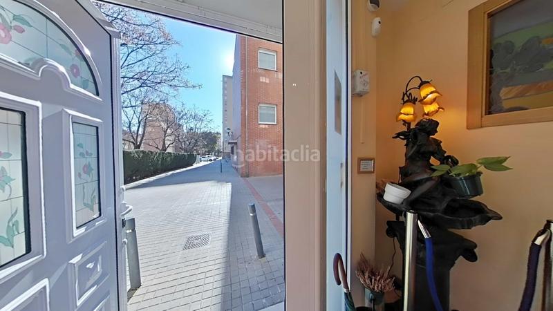 Foto a86cd4e2-b6a7-4790-8fe4-3150cd045bac. Local comercial a Creu Alta Sabadell