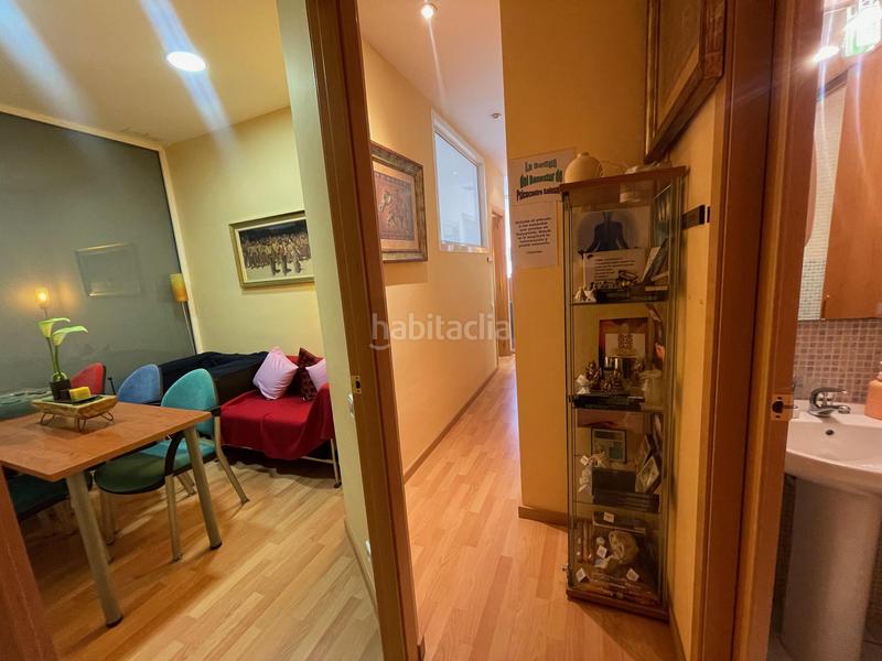Foto f95720db-1563-47d1-9939-cb48c51df222. Local comercial a Creu Alta Sabadell