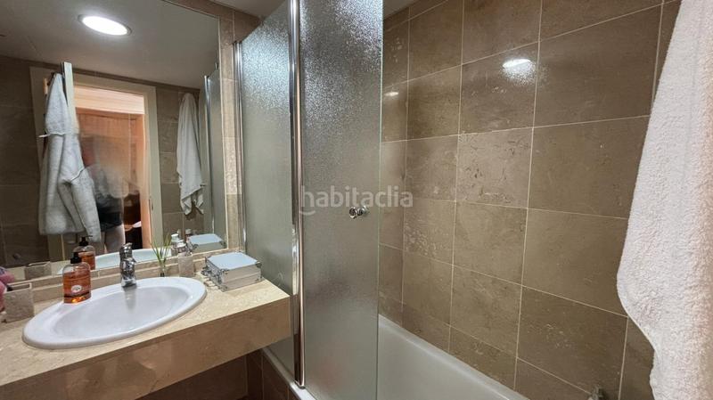 Foto 830a040f-fdc7-490b-bd8f-b3b207ec7553. Planta baja zona en expansión, en la cala , vista al mar en Mijas