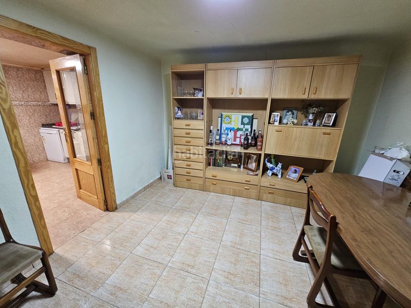 Foto 40a2861e-db9c-4f09-b3dc-9f593c159d86. Casa aparellada amb calefacció a Monòver