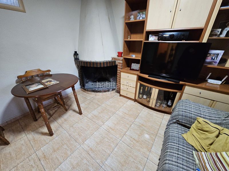Foto d4c107e9-5ff8-4176-9437-ab79bf1b6a59. Casa aparellada amb calefacció a Monòver