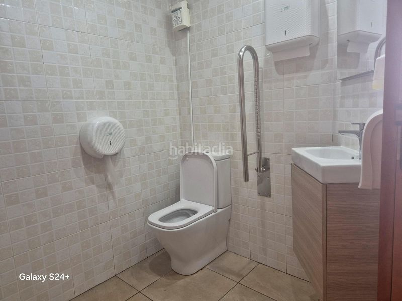Foto 3a3716c2-b051-4014-be22-759190d28ab3. Local comercial a Playa Muchavista Campello (el)