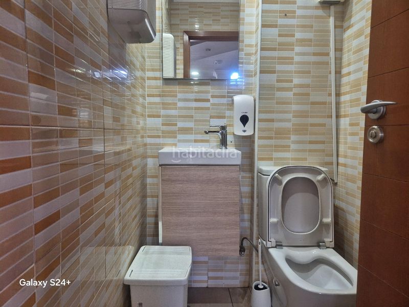 Foto 3b3e60a6-123f-4bb1-a579-bed40234d47a. Local comercial a Playa Muchavista Campello (el)