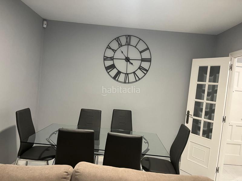 Foto e0f3160a-ca0d-434f-a074-93d3d111dc15. Apartamento próximo a supermercado touriño en Sanxenxo pueblo Sanxenxo