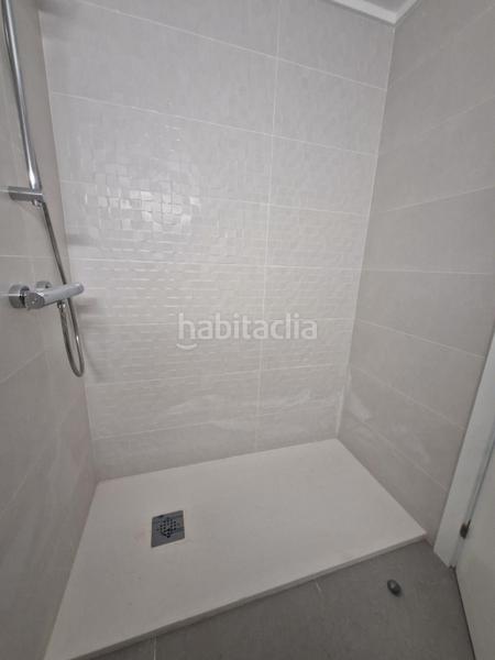 Foto 2d379ab6-6288-48db-9600-9dffdf549b46. Piccolo appartamento con riscaldamento parcheggio in Ourense