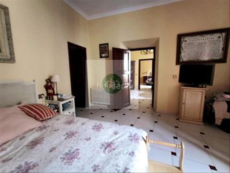 Foto 0eec640c-a645-43ea-9869-f523e6f61982. Chalet mit parking in Centro Mérida