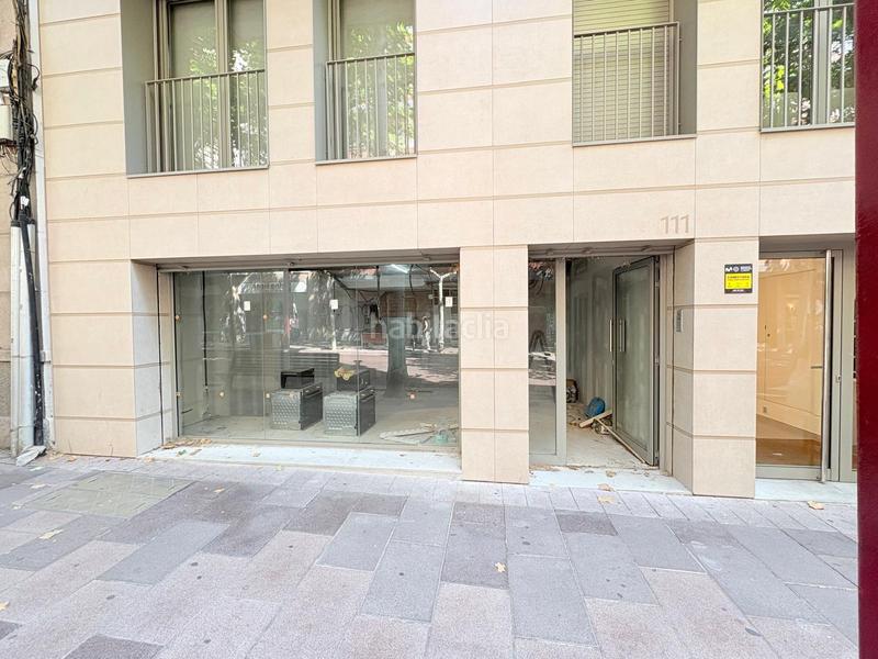 Foto 44792f11-3b22-4e59-8ea1-b69e0f286619. Location local commercial dans Centre Sabadell