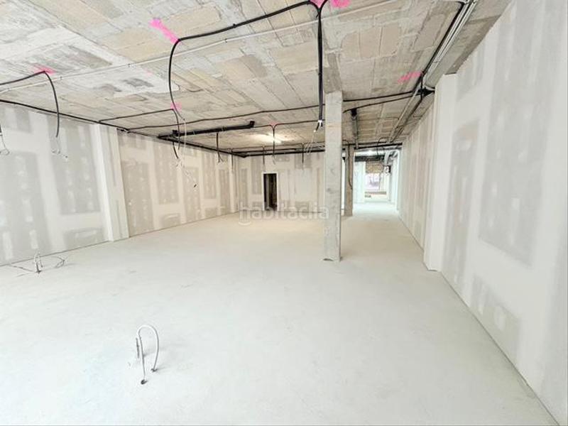 Foto be3af11f-7a11-41b1-a844-ecebb1f71845. Rent business premise in Centre Sabadell