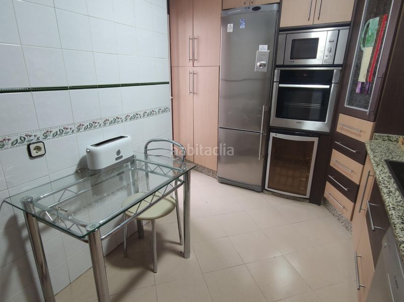 Foto 0f9aac34-e6f3-4189-8df1-89600b1b0c1a. Àtic amb calefacció aparcament a Andújar