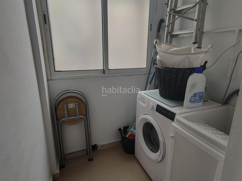 Foto 1f1f39f1-988c-4945-8573-060a24fd88b4. Àtic amb calefacció aparcament a Andújar