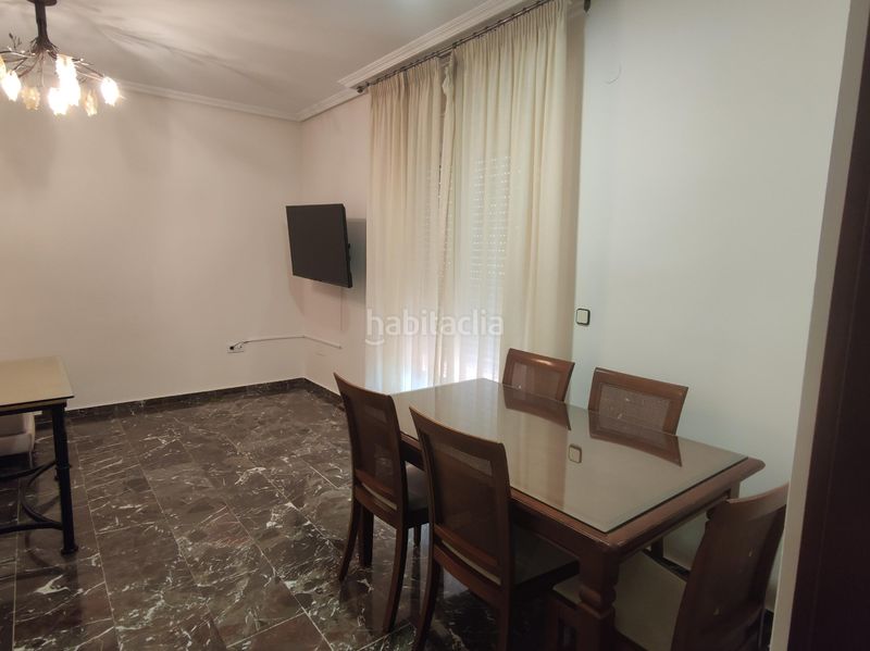 Foto 944435ec-ccbe-4694-8fc0-2eb0c2b43f1c. Àtic amb calefacció aparcament a Andújar