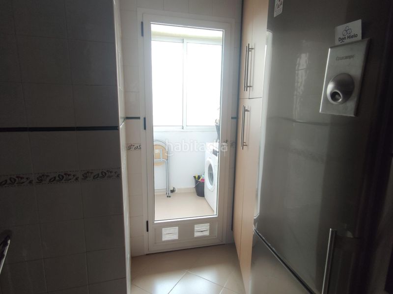 Foto c9ff9bee-491f-4082-977a-889293ff6c89. Àtic amb calefacció aparcament a Andújar