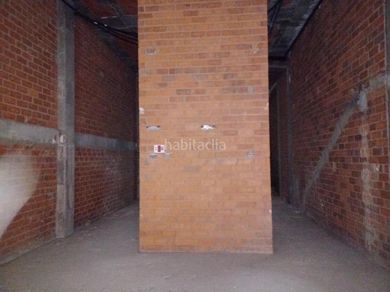 Foto 9ae2d216-7b77-4b22-b036-2a9d26f8186b. Alquiler local comercial a 100 metros del paseo de cánovas en Cáceres