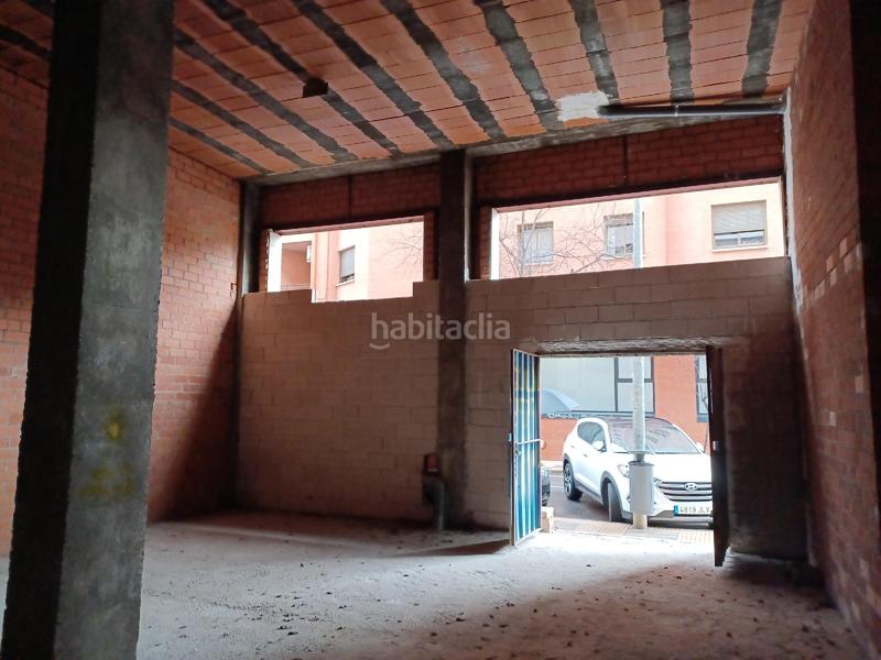 Foto d5ff2a33-f380-4e66-937e-b098822ee2ac. Location local commercial dans Centro Cáceres