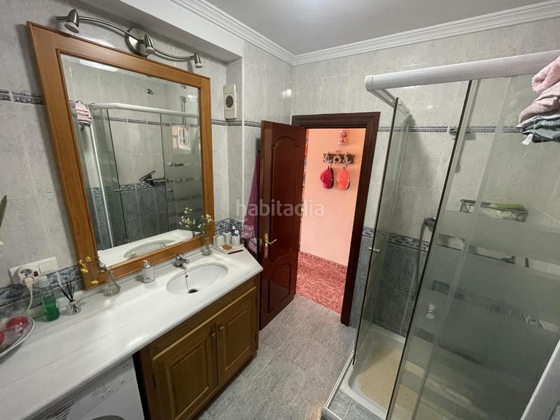 Foto 5f0c297d-df98-4b9a-b8ca-60aebf2f69b4. Apartamento ideal para paseos en el paseo marítimo, zona de ocio en Benalmádena