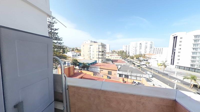 Foto 9f9908d2-7d6c-4892-9b5d-7041436e4ff8. Apartamento ideal para paseos en el paseo marítimo, zona de ocio en Benalmádena