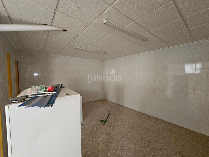 Foto bc5fd4ba-b80f-4b6d-8d75-9561a48fa1b5. Business premise in Centro Elda