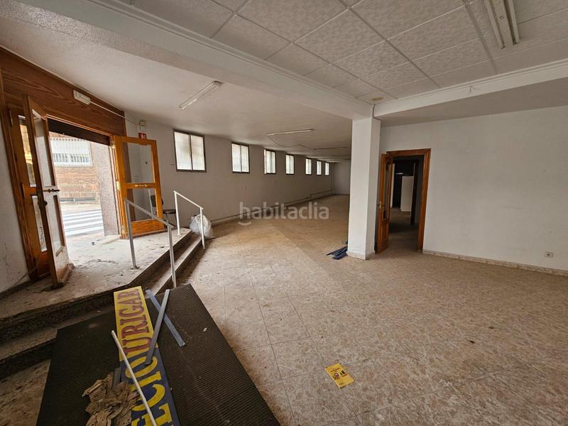 Foto f75547ee-8705-46fd-8c4d-ddb88926ee61. Business premise in Centro Elda