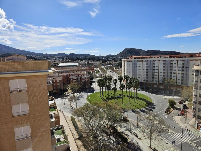 Foto 05b4e0a1-e443-4a76-b1a3-224c2ef9fbb2. Apartament amb calefacció aparcament a Las Trescientas-San Francisco-Ciudad Vergel Elda