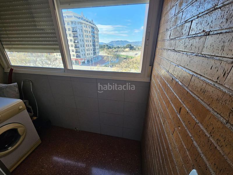 Foto 119d18f1-6e78-4d03-94df-44057dcf7a10. Apartament amb calefacció aparcament a Las Trescientas-San Francisco-Ciudad Vergel Elda