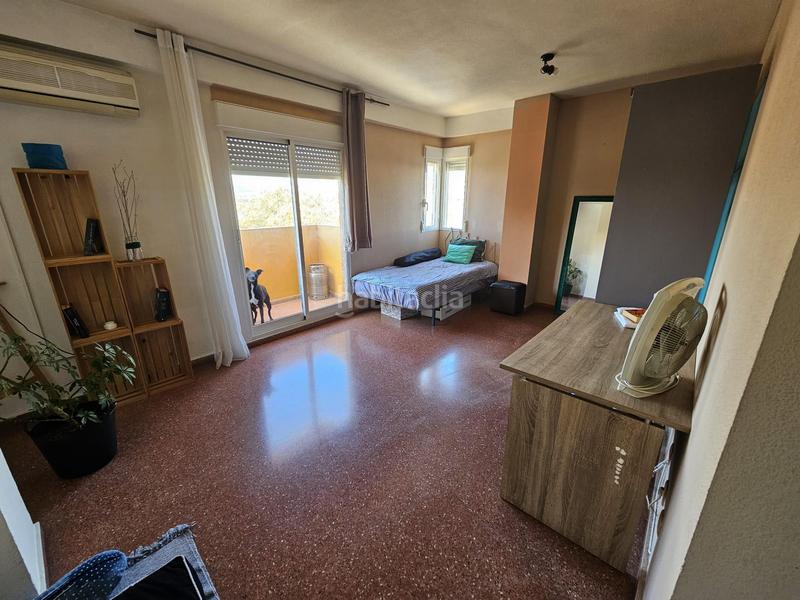 Foto c3e5f3bb-1828-4fac-b41f-aaa7e5f176ba. Apartament amb calefacció aparcament a Las Trescientas-San Francisco-Ciudad Vergel Elda