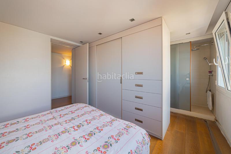 Foto e57b2e53-3d03-4645-9722-c5b3d5711917. Dúplex garriga i roca parc de guinardó en La Font d´en Fargues Barcelona