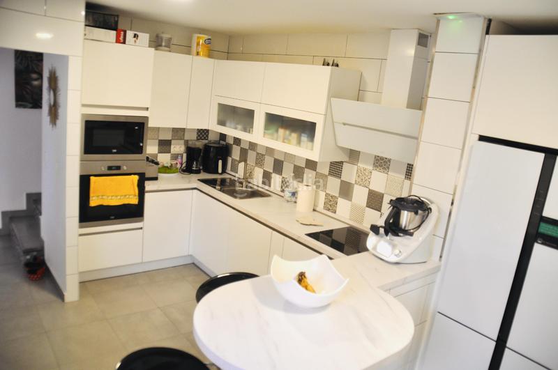 Foto 5a240026-b5ba-42fa-b93c-4c9649bb0a95. Casa bifamiliare in Costa Esuri Ayamonte