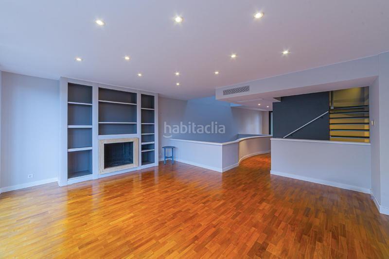 Foto 0e52f5b2-a927-4f80-b6ca-8df4e9cbdcd1. Casa pareada junto a collserola en Sarrià Barcelona