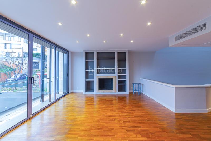 Foto 2dd4d0b2-7846-415a-a8cc-75f93dcfa128. Casa pareada junto a collserola en Sarrià Barcelona