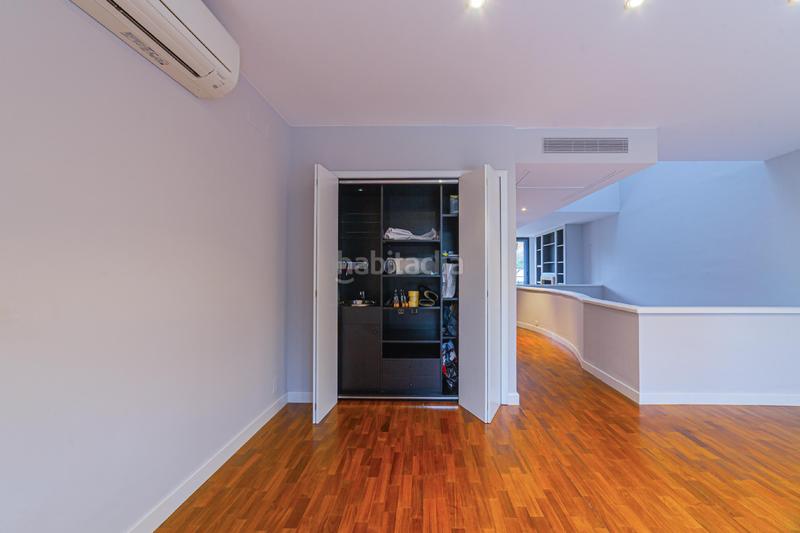 Foto a7d673f0-1263-4950-9df1-eab5e5250d7b. Casa pareada junto a collserola en Sarrià Barcelona