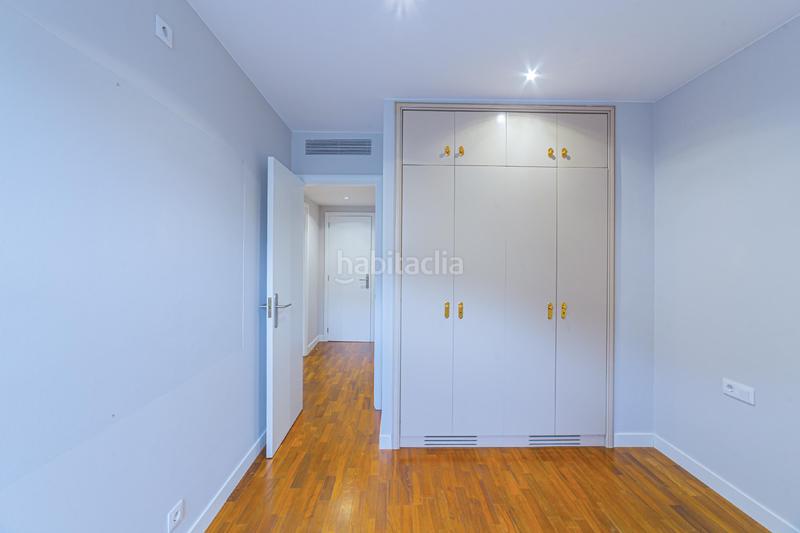 Foto d4d95b9a-22c1-4d32-a379-867a56f72fc0. Casa pareada junto a collserola en Sarrià Barcelona