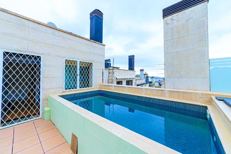 Foto d5a37fea-e636-4536-972a-77c6e533c19f. Casa pareada junto a collserola en Sarrià Barcelona