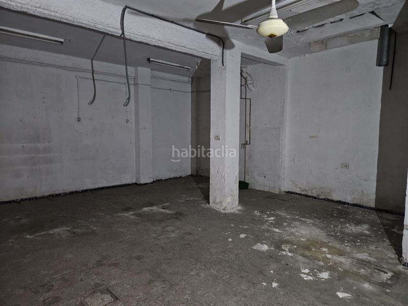 Foto 799dd8e5-eb2b-45b4-8b9b-86f8cfa0af12. Local comercial a Fraternidad Elda