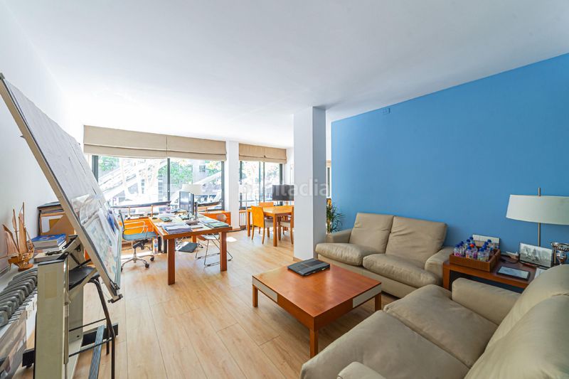 Foto 136b6730-3fd3-4021-8bb3-3141f74e2c5a. Pis amb calefacció a La Vila Olímpica del Poblenou Barcelona