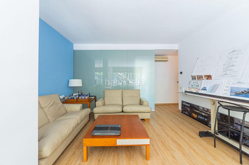 Foto 90f92e01-d530-4e32-a330-cb3f585a8038. Pis amb calefacció a La Vila Olímpica del Poblenou Barcelona