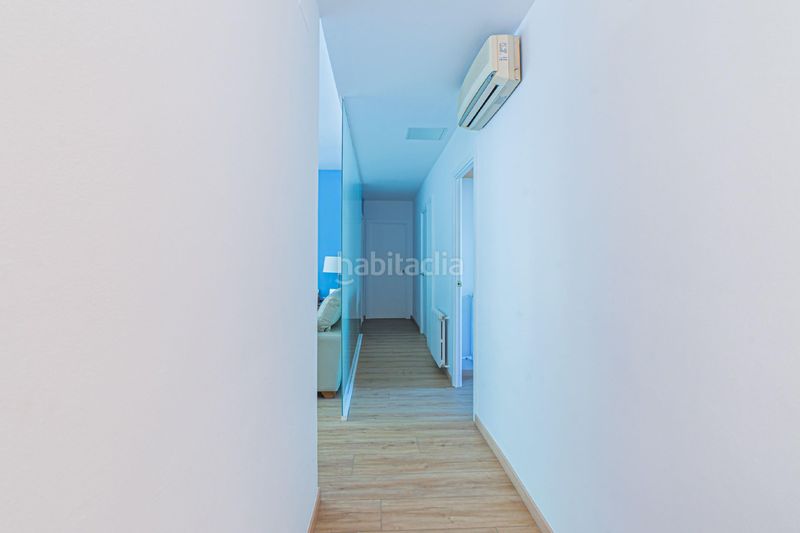 Foto eb641e6f-a8c0-4aa0-8c30-ff1c37ba100f. Pis amb calefacció a La Vila Olímpica del Poblenou Barcelona