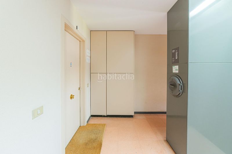 Foto f8bf48c1-5fa2-4a16-9e4d-bb715ab410a9. Pis amb calefacció a La Vila Olímpica del Poblenou Barcelona