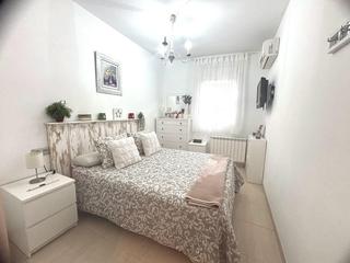 Appartement à Centre. Zona centro, 2a línea de mar y a 150 m. de la playa.