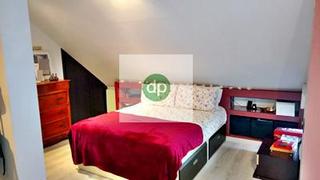 Àtic a Ciudad Jardín. En ciudad jardín, junto al instituto y centro de salud