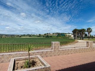 Mas à Parque Atlántico - Ronda este. Finca situada en zona rural de la ina.