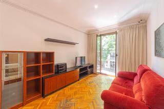 Etagenwohnung in El Camp d´en Grassot i Gràcia Nova. Roger de flor  rosselló