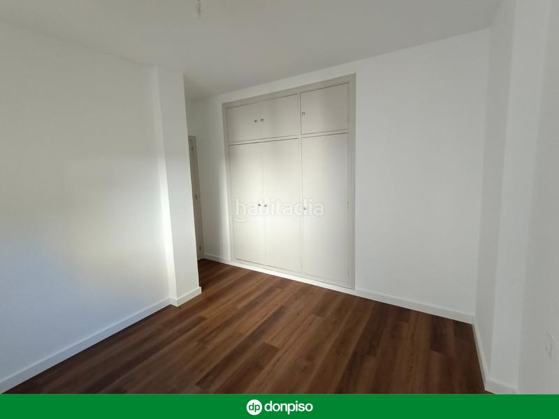 Foto 745f686e-c28e-4016-a426-26d279ff0e4e. Lloguer pis a Almendralejo