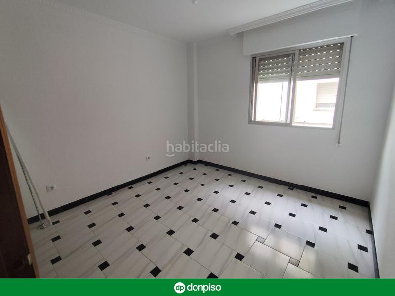 Foto 62af47be-3527-4205-90cc-5fc0f8326e52. Lloguer pis a Almendralejo