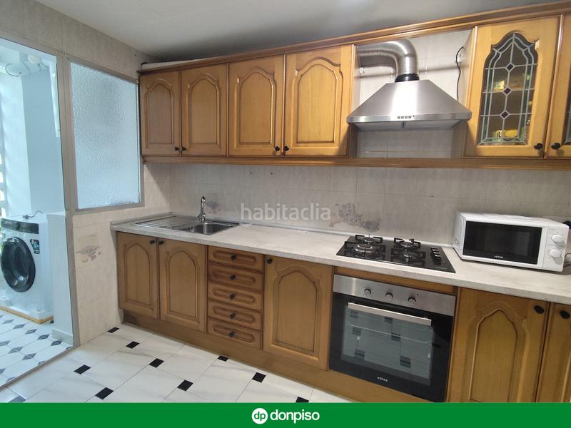 Foto f521ea0d-bdb0-43a4-81f6-378c5b2f0e8a. Miete etagenwohnung in Almendralejo