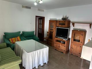 Apartament a Isla Cristina. Frente al lidl , a 5 min de la playa central