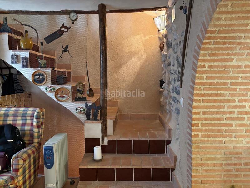 Foto 73214280-4c6d-48dc-87f2-f4573c315715. Casa aparellada amb calefacció a Benilloba